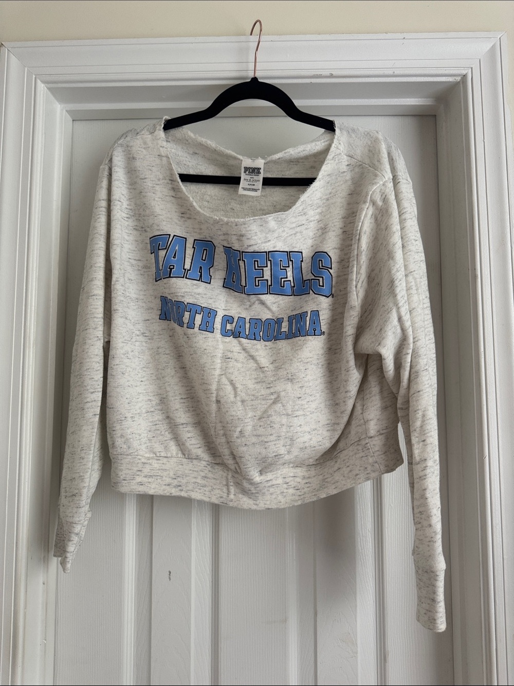 PINK Victoria's Secret crop Tar Heels sweat shirt